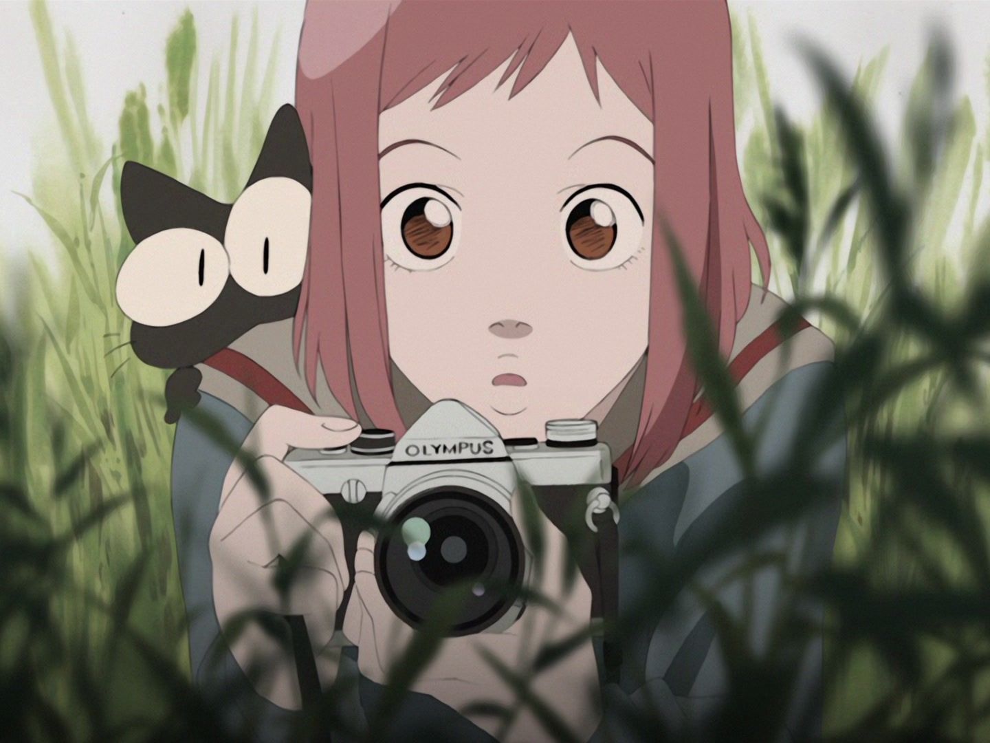 mamimi with camera